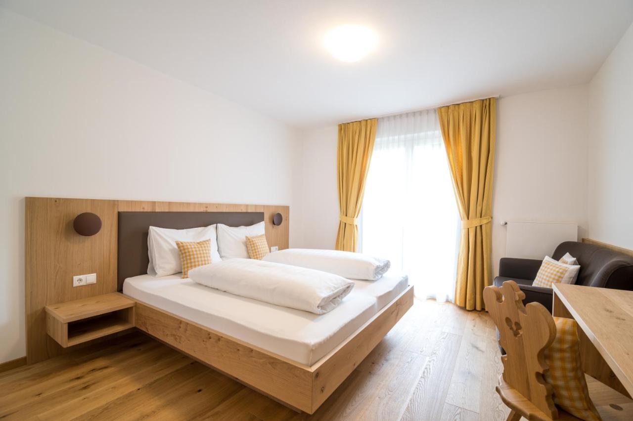 Hotel Quellenhof Naturns Exterior photo